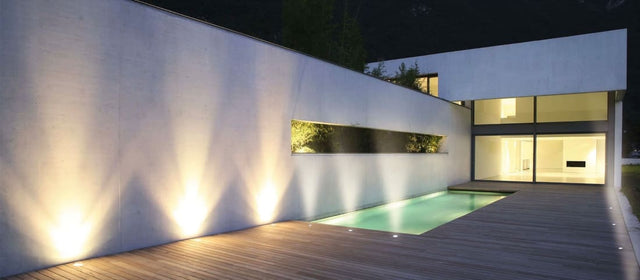 Découvrez l'éclairage de terrasse LED SOFIA en lot de 10 chez Kaufweise