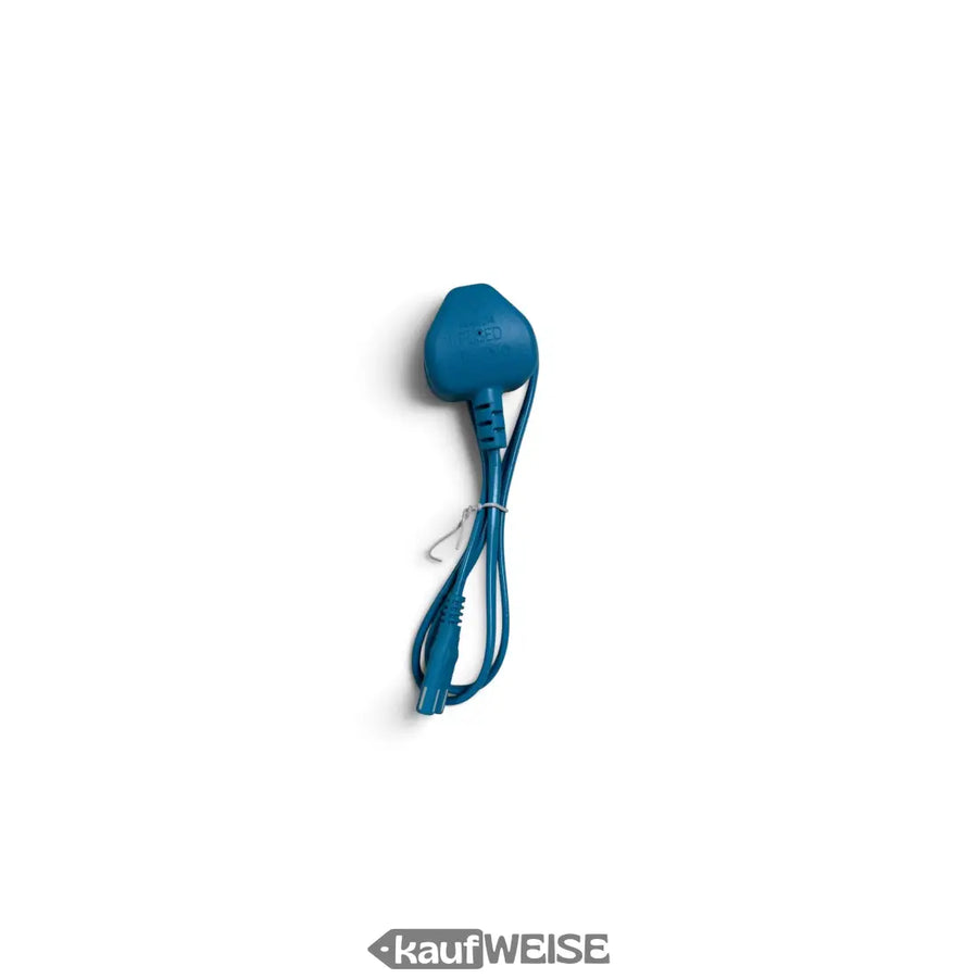 Netzkabel IEC C7 auf UK-Stecker Typ G, aufgerollt mit beiden Anschlussenden