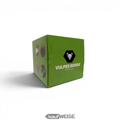 Grüne kartonverpackung vom vulpes goods vg-br01 vogelvertreiber ultraschall mit schwarzem wolf logo und weißem text